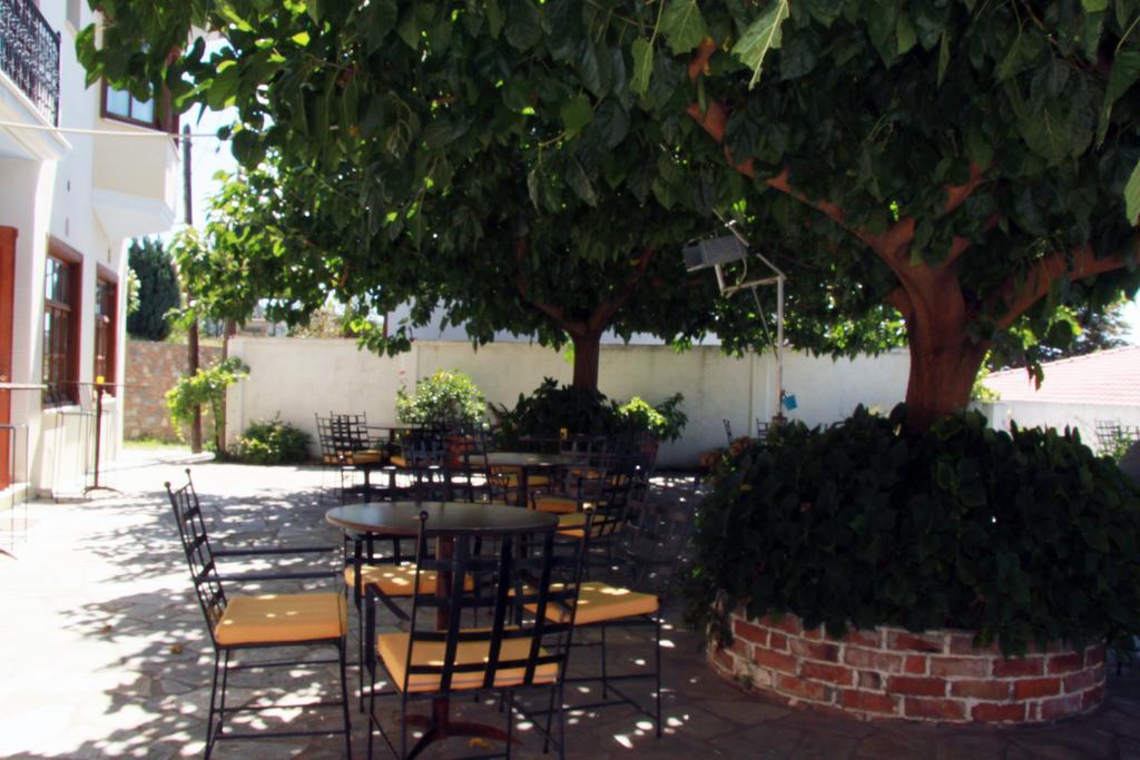 Guesthouse Kolenti Portariá Eksteriør billede