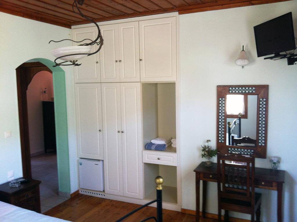 Guesthouse Kolenti Portariá Eksteriør billede