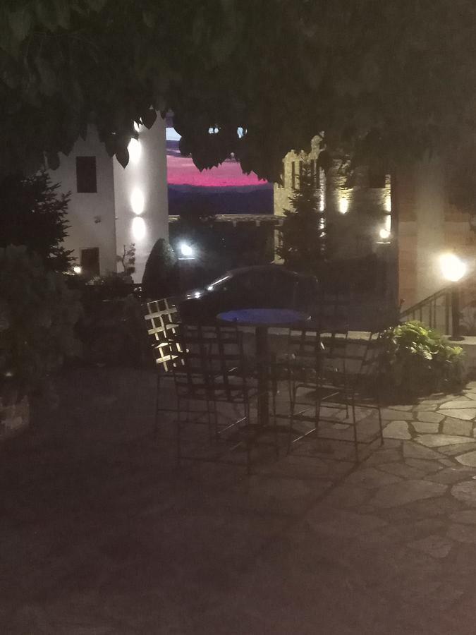 Guesthouse Kolenti Portariá Eksteriør billede